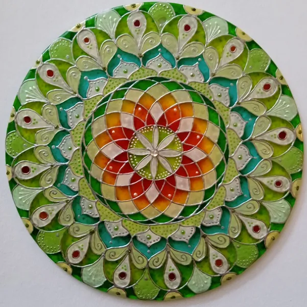 Mandala "Jarní odmykání" - mandala otevřenosti, jemnocitu a pozitivního ladění (malba na skle - 15 cm)
