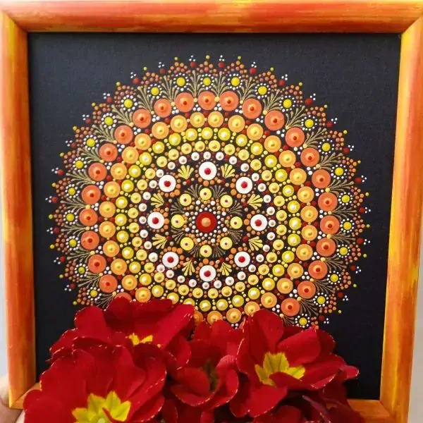 Mandala Radosti, tvořivosti a prožívání přítomného okamžiku - tečkovaná mandala "Koli"